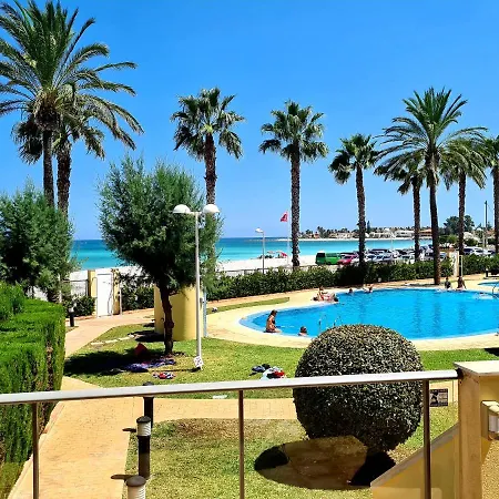 Terraza Al Mar Denia